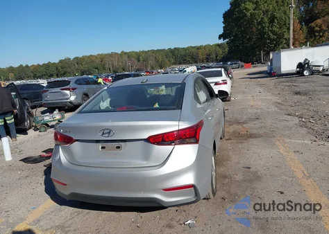 2019 Hyundai Accent Sel z USA, uszkodzony, nr VIN 3KPC24A32KE066888